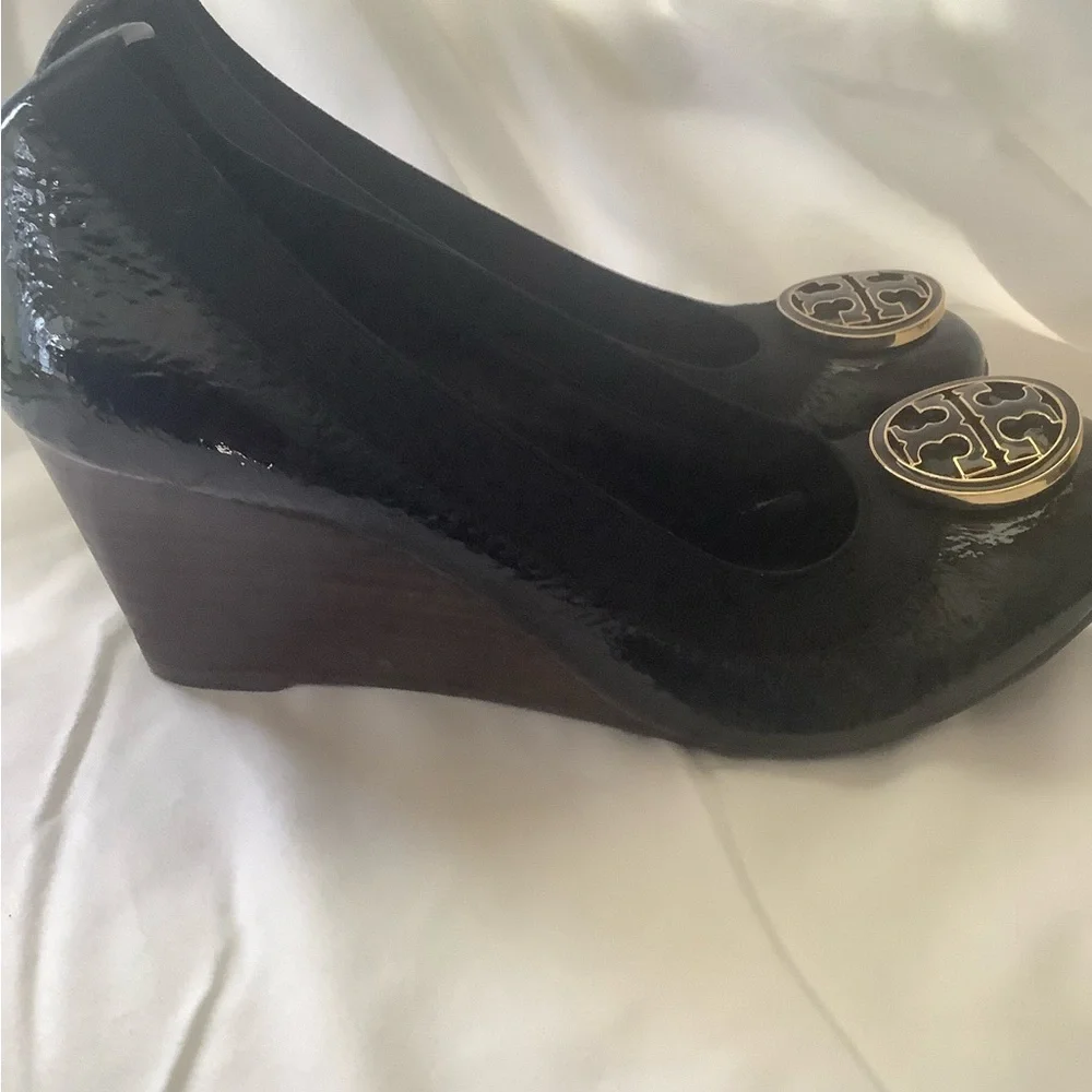 Tory Burch Shiny Black Wedges Like new! - Picture 3 of 6